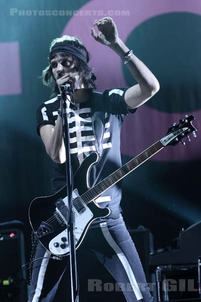 KASABIAN - 2015-08-28 - SAINT CLOUD - Domaine National - Grande Scene - 